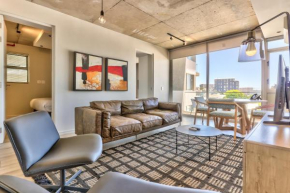 Luxury 2 Bedroom with balcony